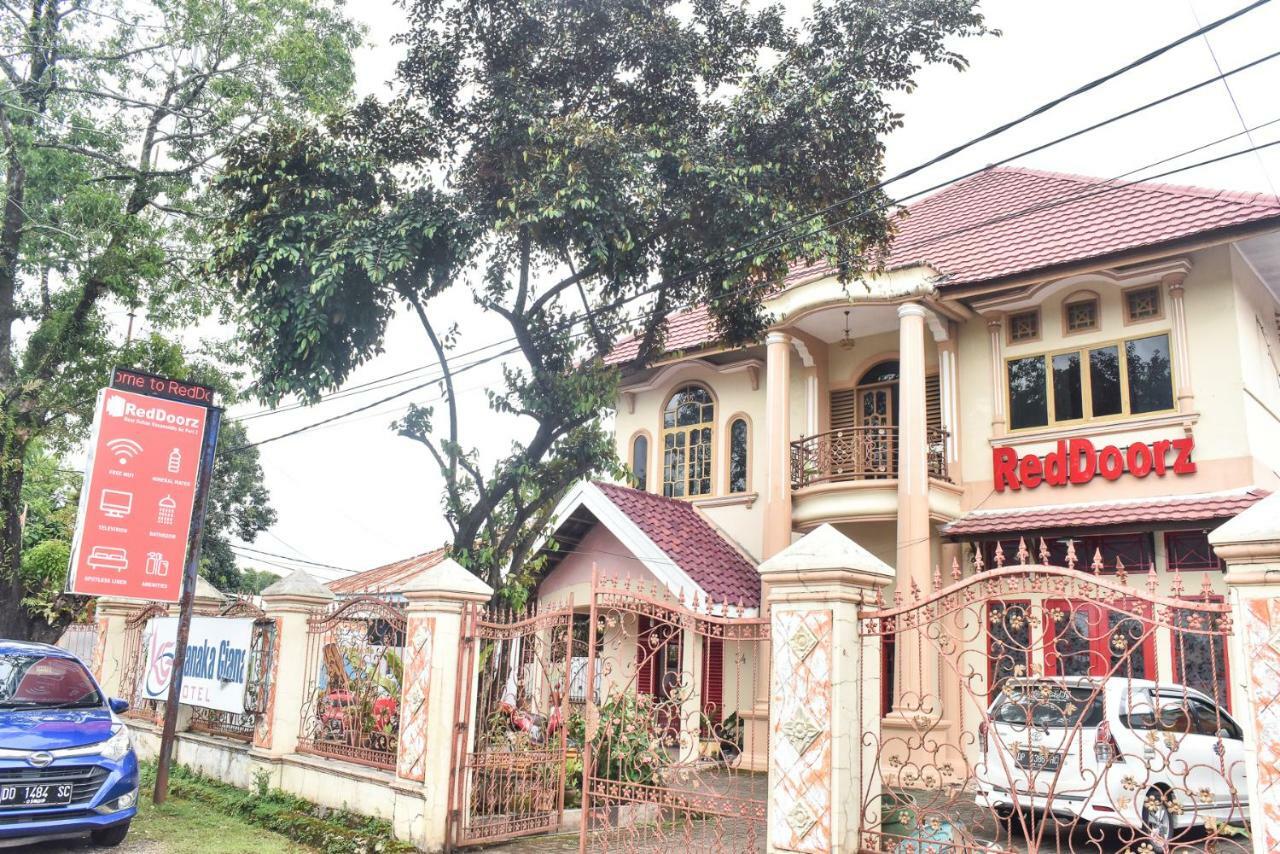 Reddoorz Near Sultan Hasanuddin Airport 2 Ξενοδοχείο Mandai Εξωτερικό φωτογραφία